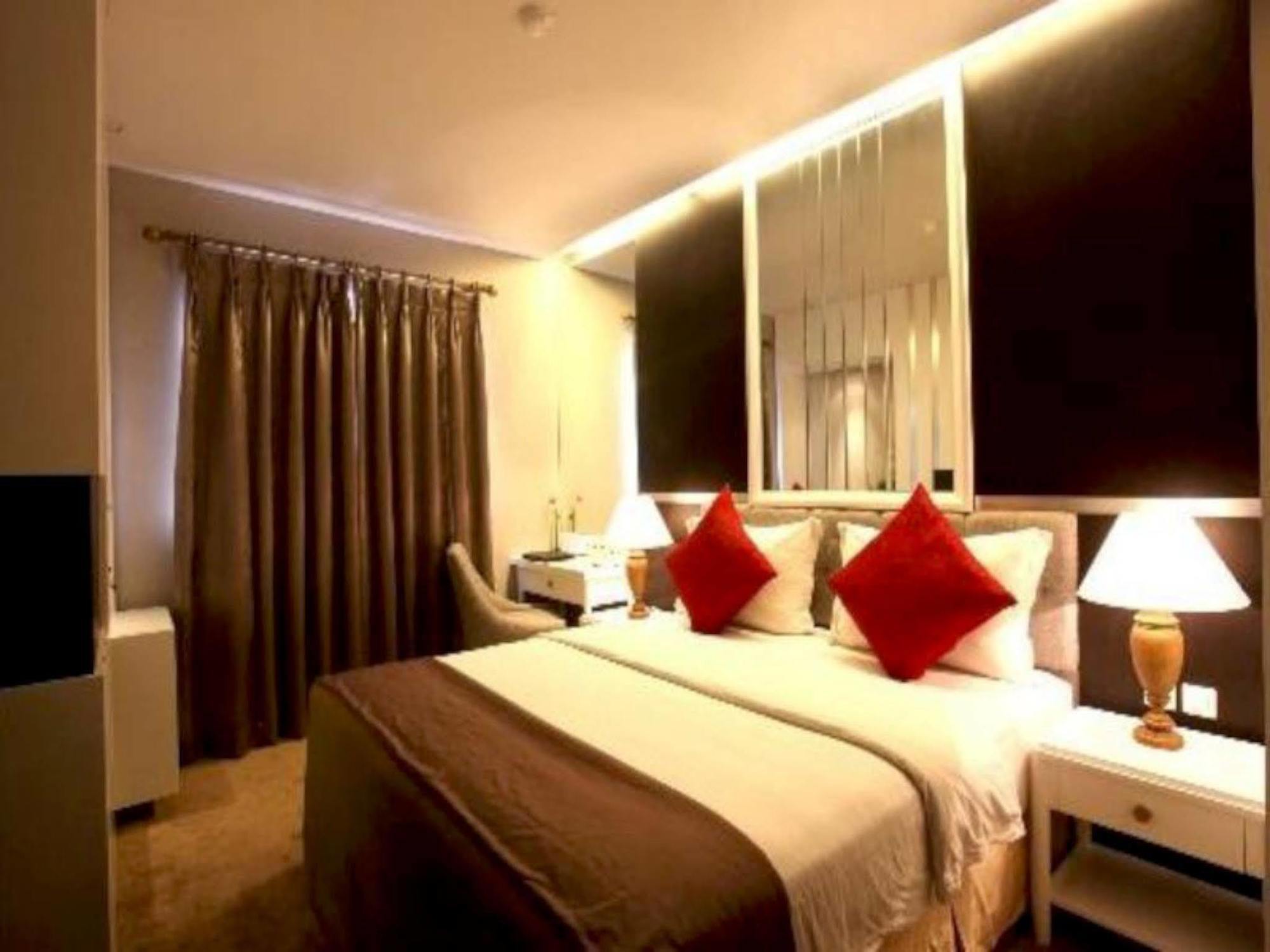 Gino Feruci Braga By Kagum Hotels Bandung Eksteriør billede